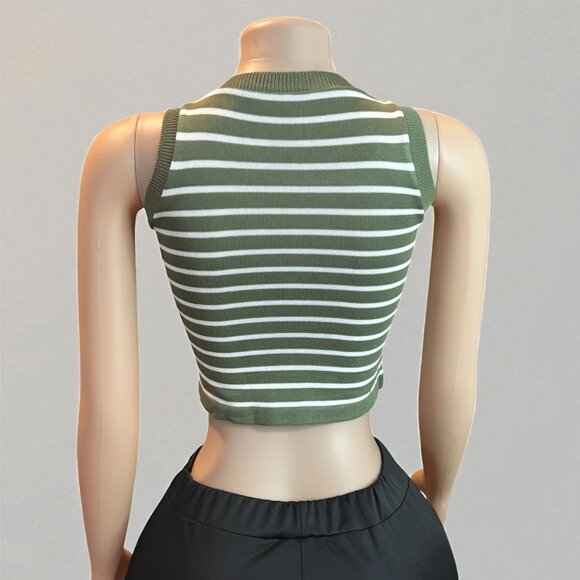 Striped Sleeveless Knitted Base Shirt - Picture 3 of 6